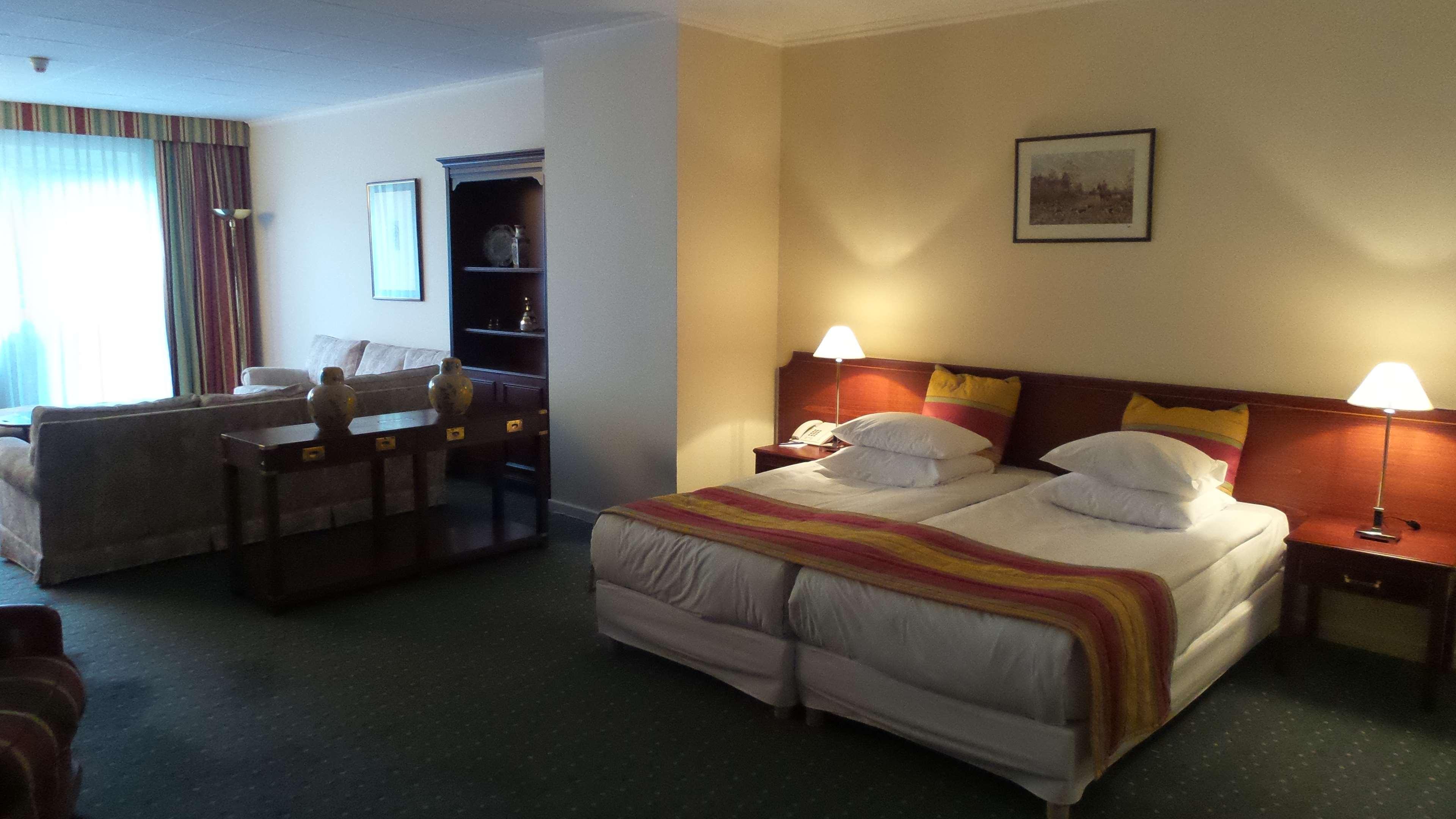Best Western Plus Park Hotel Brussels Etterbeek Exterior foto